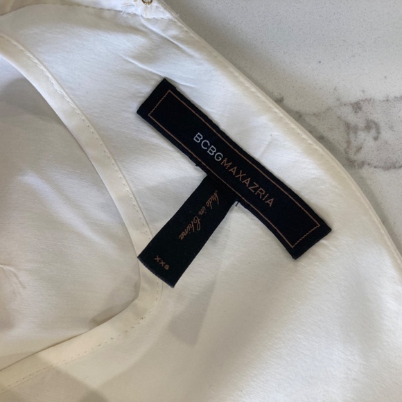 BCBG MaxAzria White Cotton V-Neck Bow Fitted Top Size XXS - Picture 13 of 13
